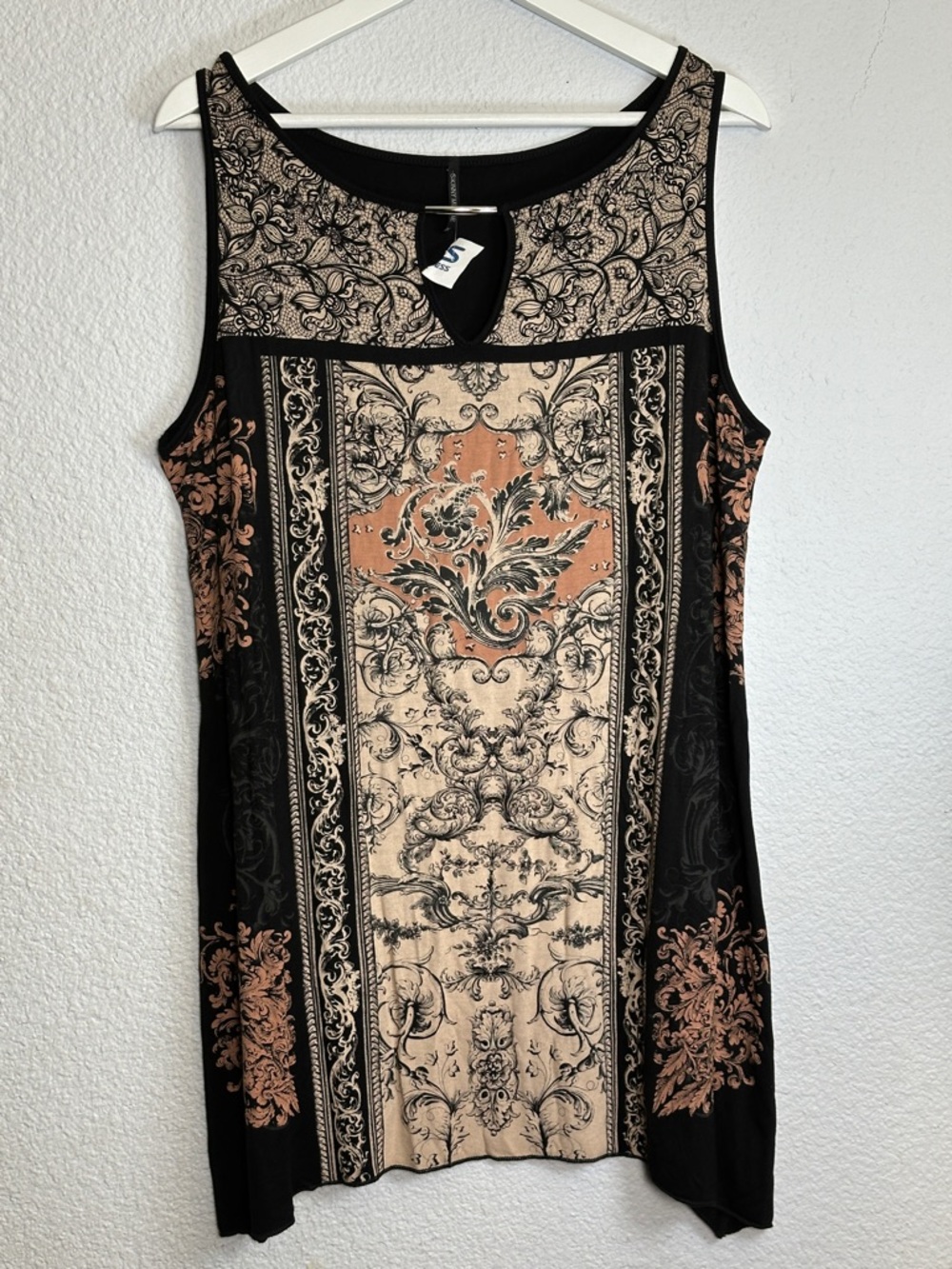 Skinny Minnie‎ Women’s Blouse Size 1X Boho Tunic Sleeveless Keyhole Black Tan